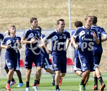 Fussball. FC Schalke 04. Trainingslager.  Max Meyer, Leon Goretzka, Christian Fuchs, Benedikt Hoewedes. Klagenfurt, 20.7.2013.
Foto: Kuess
---
pressefotos, pressefotografie, kuess, qs, qspictures, sport, bild, bilder, bilddatenbank