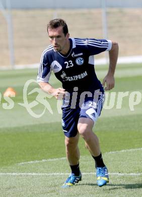 Fussball. FC Schalke 04. Trainingslager.  Christian Fuchs. Klagenfurt, 20.7.2013.
Foto: Kuess
---
pressefotos, pressefotografie, kuess, qs, qspictures, sport, bild, bilder, bilddatenbank