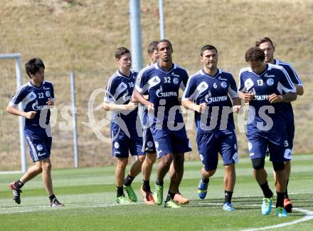 Fussball. FC Schalke 04. Trainingslager.  Atsuto Uchida, Julian Draxler, Joel Matip, Sead Kolasinac, Jermaine Jones. Klagenfurt, 20.7.2013.
Foto: Kuess
---
pressefotos, pressefotografie, kuess, qs, qspictures, sport, bild, bilder, bilddatenbank