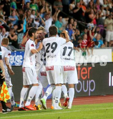 Fussball Bundesliga. RZ Pellets WAC gegen SK Rapid Wien. Torjubel WAC. Wolfsberg, 20.7.2013.
Foto: Kuess

---
pressefotos, pressefotografie, kuess, qs, qspictures, sport, bild, bilder, bilddatenbank