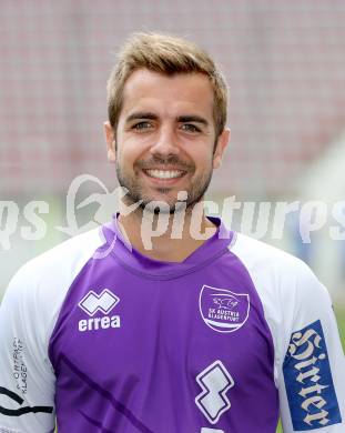 Fussball. SK Austria Klagenfurt. Mannschaftsfototermin. Portrait. Manuel Sosa-Perez. Klagenfurt, 23.7.2013.
Foto: Kuess
---
pressefotos, pressefotografie, kuess, qs, qspictures, sport, bild, bilder, bilddatenbank