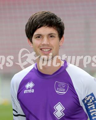 Fussball. SK Austria Klagenfurt. Mannschaftsfototermin. Portrait. Andreas Tiffner.
Klagenfurt, 23.7.2013.
Foto: Kuess
---
pressefotos, pressefotografie, kuess, qs, qspictures, sport, bild, bilder, bilddatenbank