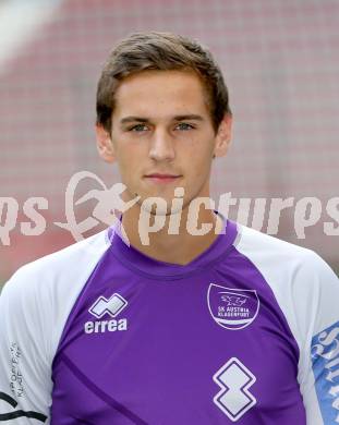 Fussball. SK Austria Klagenfurt. Mannschaftsfototermin. Portrait. Marko Rojc.
Klagenfurt, 23.7.2013.
Foto: Kuess
---
pressefotos, pressefotografie, kuess, qs, qspictures, sport, bild, bilder, bilddatenbank