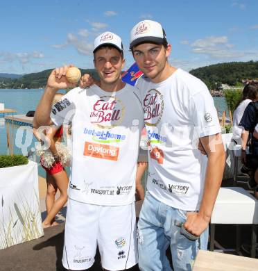 Beachvolleyball. Beach Volleyball Grand Slam 2013. Pressekonferenz. Alexander Xandi HUBER, Robin Valentin SEIDL. Klagenfurt, 30.7.2013.
Foto: Kuess
---
pressefotos, pressefotografie, kuess, qs, qspictures, sport, bild, bilder, bilddatenbank