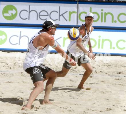 Beachvolleyball. Beach Volleyball Grand Slam 2013. Robin Seidl, Alexander Xandi Huber. Klagenfurt, 31.7.2013.
Foto: Kuess
---
pressefotos, pressefotografie, kuess, qs, qspictures, sport, bild, bilder, bilddatenbank