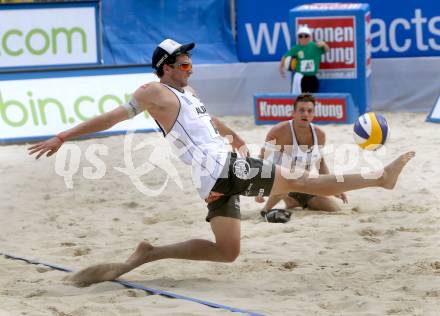 Beachvolleyball. Beach Volleyball Grand Slam 2013. Robin Seidl, Alexander Xandi Huber. Klagenfurt, 31.7.2013.
Foto: Kuess
---
pressefotos, pressefotografie, kuess, qs, qspictures, sport, bild, bilder, bilddatenbank