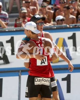 Beachvolleyball. Beach Volleyball Grand Slam 2013. Thomas KUNERT, Lorenz PETUTSCHNIG. Klagenfurt, 31.7.2013.
Foto: Kuess
---
pressefotos, pressefotografie, kuess, qs, qspictures, sport, bild, bilder, bilddatenbank