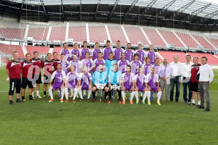 Fussball. SK Austria Klagenfurt. Mannschaftsfototermin. 
Klagenfurt, 23.7.2013.
Foto: Kuess
---
pressefotos, pressefotografie, kuess, qs, qspictures, sport, bild, bilder, bilddatenbank