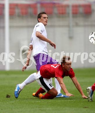 Fussball. Regionalliga. SAK gegen SK Austria Klagenfurt gegen St. Florian. Marko Rojc (Austria Klagenfurt), Kai Fazeny (St. Florian). Klagenfurt, 9.6.2013.
Foto: Kuess
---
pressefotos, pressefotografie, kuess, qs, qspictures, sport, bild, bilder, bilddatenbank