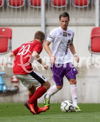 Fussball. Regionalliga. SAK gegen SK Austria Klagenfurt gegen St. Florian. Kevin Winkler (Austria Klagenfurt), Leonhard Mayr (St. Florian). Klagenfurt, 9.6.2013.
Foto: Kuess
---
pressefotos, pressefotografie, kuess, qs, qspictures, sport, bild, bilder, bilddatenbank