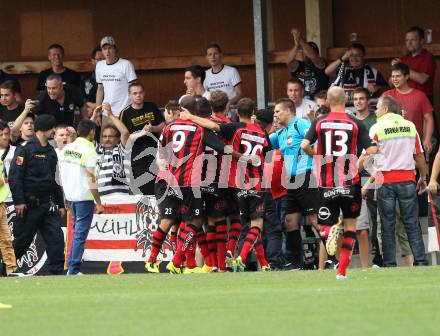 Fussball. Regionalliga. SAK gegen LASK Linz.  Torjubel LASK. Klagenfurt, 9.6.2013.
Foto: Kuess
---
pressefotos, pressefotografie, kuess, qs, qspictures, sport, bild, bilder, bilddatenbank