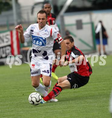 Fussball. Regionalliga. SAK gegen LASK Linz. Goran Jolic (SAK), Ernst Oebster (LASK). Klagenfurt, 9.6.2013.
Foto: Kuess
---
pressefotos, pressefotografie, kuess, qs, qspictures, sport, bild, bilder, bilddatenbank