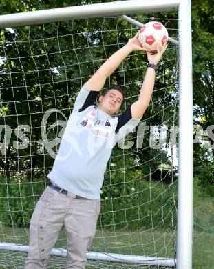 Fussball. Austria Wien. DSG Ferlach. Daniel Sapina. Klagenfurt, am 22.5.2013.
Foto: Kuess
---
pressefotos, pressefotografie, kuess, qs, qspictures, sport, bild, bilder, bilddatenbank