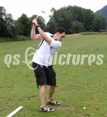 EBEL. Eishockey Bundesliga. Teambuilding VSV. Golf. Klemen Pretnar. Waidegg, am 10.8.2013.
Foto: Kuess
---
pressefotos, pressefotografie, kuess, qs, qspictures, sport, bild, bilder, bilddatenbank