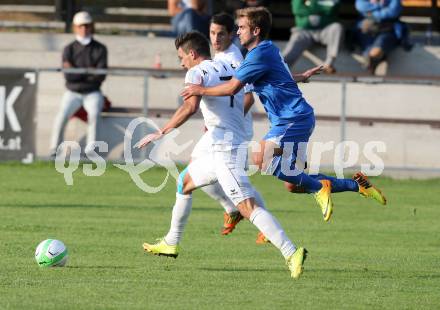 Fussball Kaerntner Liga. SG Annabichler Austria Amateure gegen ATUS Ferlach. Manuel Sosa Perez,  (ASV/Austria), Salih Alic (Ferlach). Annabichl, am 14.8.2013.
Foto: Kuess
Foto: Kuess
---
pressefotos, pressefotografie, kuess, qs, qspictures, sport, bild, bilder, bilddatenbank