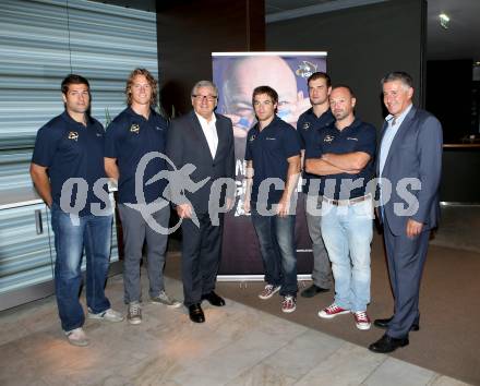 Eishockey. VSV. Pressekonferenz.  Cole Jarrett, Michael Forney, Helmut Manzenreiter,  Brock McBride, Curtis Fraser, Gerhard Unterluggauer, Giuseppe Mion. Villach, 14.8.2013.
Foto: Kuess
---
pressefotos, pressefotografie, kuess, qs, qspictures, sport, bild, bilder, bilddatenbank