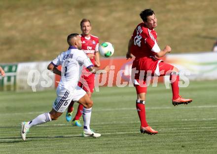 Fussball Testspiel. Hamburger SV gegen RSC Anderlecht. Tolgay Arslan, (HSV), Demy De Zeeuw  (Anderlecht). St. Veit, am 15.7.2013.
Foto: Kuess
---
pressefotos, pressefotografie, kuess, qs, qspictures, sport, bild, bilder, bilddatenbank