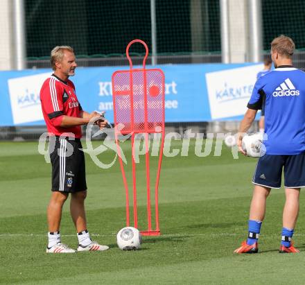 Fussball Deutsche Bundesliga. Trainingslager Hamburger SV. HSV. Thorsten Fink, Trainer.  Klagenfurt, am 15.7.2013.
Foto: Kuess
---
pressefotos, pressefotografie, kuess, qs, qspictures, sport, bild, bilder, bilddatenbank