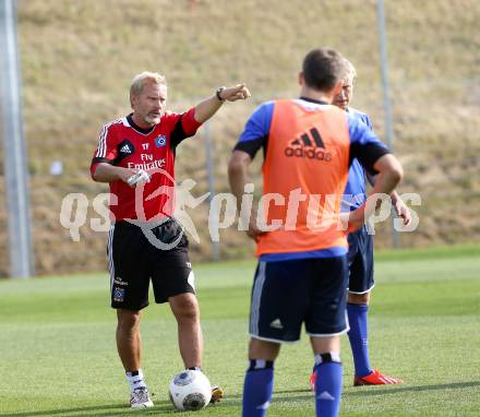 Fussball Deutsche Bundesliga. Trainingslager Hamburger SV. HSV. Trainer Thorsten Fink. Klagenfurt, am 15.7.2013.
Foto: Kuess
---
pressefotos, pressefotografie, kuess, qs, qspictures, sport, bild, bilder, bilddatenbank