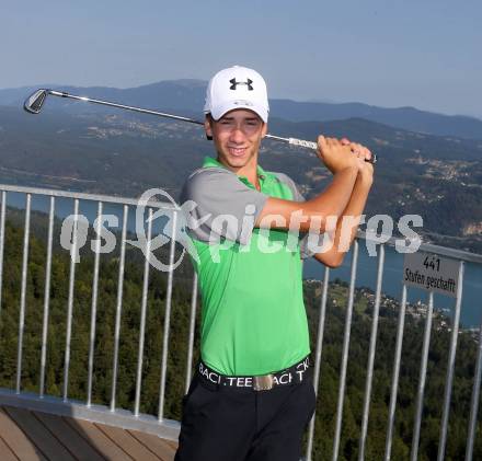 Golf. Nachwuchs. Thomas Winkler.  Pyramidenkogel Keutschach, 5.8.2013.
Foto: Kuess. 
---
pressefotos, pressefotografie, kuess, qs, qspictures, sport, bild, bilder, bilddatenbank