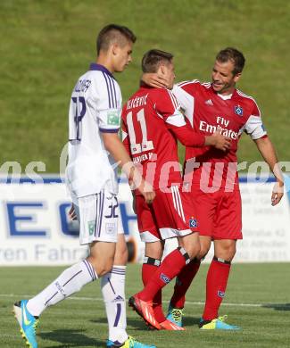 Fussball Testspiel. Hamburger SV gegen RSC Anderlecht. Torjubel Ivo Ilicevic, Rafael van der Vaart (HSV). St. Veit, am 15.7.2013.
Foto: Kuess
---
pressefotos, pressefotografie, kuess, qs, qspictures, sport, bild, bilder, bilddatenbank