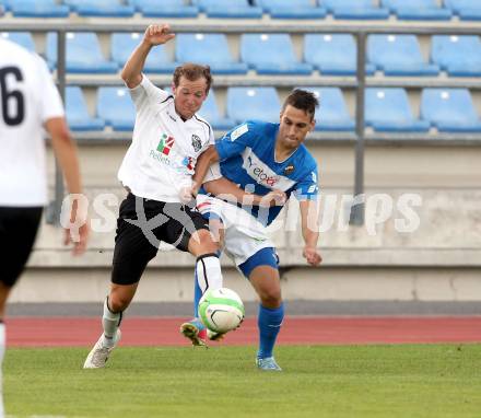 Fussball Regionalliga. VSV gegen WAC Amateure. Marko Modic, (VSV), Mario Kroepfl  (WAC). Villach, 17.8.2013.
Foto: Kuess
---
pressefotos, pressefotografie, kuess, qs, qspictures, sport, bild, bilder, bilddatenbank