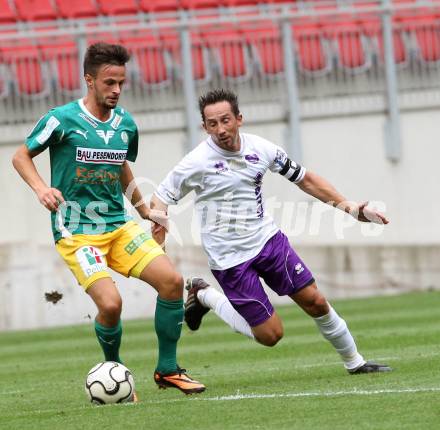 Fussball. Regionalliga. Austria Klagenfurt gegen Voecklamarkt. Matthias Dollinger (Klagenfurt), Edin Ibrahimovic (Voecklamarkt). Klagenfurt, 20.8.2013.
Foto: Kuess
---
pressefotos, pressefotografie, kuess, qs, qspictures, sport, bild, bilder, bilddatenbank