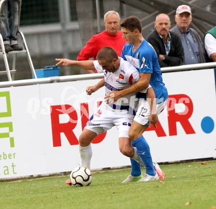 Fussball. Regionalliga. SAK gegen VSV. Grega Triplat (SAK), Michel Micossi (VSV). Klagenfurt, 20.8.2013.
Foto: Kuess
---
pressefotos, pressefotografie, kuess, qs, qspictures, sport, bild, bilder, bilddatenbank