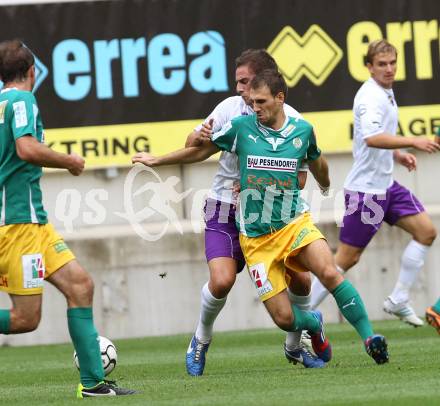 Fussball. Regionalliga. Austria Klagenfurt gegen Voecklamarkt. Marko Rojc (Klagenfurt), Mersudin Jukic  (Voecklamarkt). Klagenfurt, 20.8.2013.
Foto: Kuess
---
pressefotos, pressefotografie, kuess, qs, qspictures, sport, bild, bilder, bilddatenbank