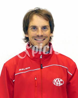 Eishockey. Bundesliga. Mannschaftsfototermin. Portrait. Dieter Kalt. Klagenfurt, 21.8.2013.
Foto: Kuess
---
pressefotos, pressefotografie, kuess, qs, qspictures, sport, bild, bilder, bilddatenbank