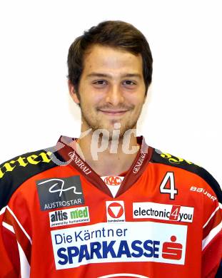 Eishockey. Bundesliga. Mannschaftsfototermin. Portrait. Partrick Berr. Klagenfurt, 21.8.2013.
Foto: Kuess
---
pressefotos, pressefotografie, kuess, qs, qspictures, sport, bild, bilder, bilddatenbank