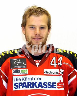 Eishockey. Bundesliga. Mannschaftsfototermin. Portrait. Markus Pirmann. Klagenfurt, 21.8.2013.
Foto: Kuess
---
pressefotos, pressefotografie, kuess, qs, qspictures, sport, bild, bilder, bilddatenbank