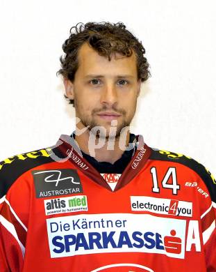 Eishockey. Bundesliga. Mannschaftsfototermin. Portrait. Johannes Reichel. Klagenfurt, 21.8.2013.
Foto: Kuess
---
pressefotos, pressefotografie, kuess, qs, qspictures, sport, bild, bilder, bilddatenbank