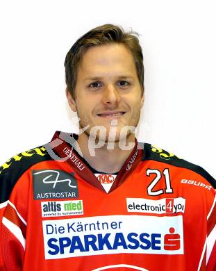 Eishockey. Bundesliga. Mannschaftsfototermin. Portrait. Manuel Geier. Klagenfurt, 21.8.2013.
Foto: Kuess
---
pressefotos, pressefotografie, kuess, qs, qspictures, sport, bild, bilder, bilddatenbank