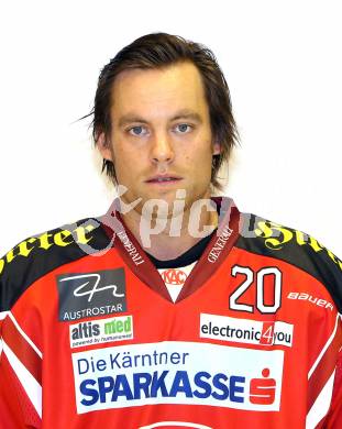 Eishockey. Bundesliga. Mannschaftsfototermin. Portrait. John Lammers. Klagenfurt, 21.8.2013.
Foto: Kuess
---
pressefotos, pressefotografie, kuess, qs, qspictures, sport, bild, bilder, bilddatenbank