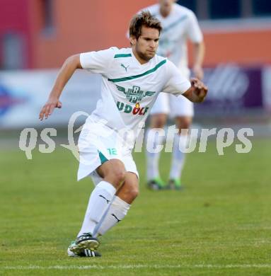 Fussball Kaerntner Liga. Voelkermarkt gegen SVG Bleiburg. Fabian Ladinig (Voelkermarkt). Voelkermarkt, 23.8.2013.
Foto: Kuess
---
pressefotos, pressefotografie, kuess, qs, qspictures, sport, bild, bilder, bilddatenbank