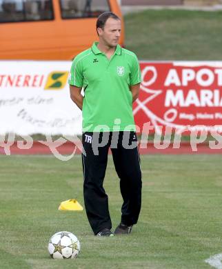 Fussball Kaerntner Liga. Voelkermarkt gegen SVG Bleiburg. Trainer Kurt Stuck (Voelkermarkt). Voelkermarkt, 23.8.2013.
Foto: Kuess
---
pressefotos, pressefotografie, kuess, qs, qspictures, sport, bild, bilder, bilddatenbank