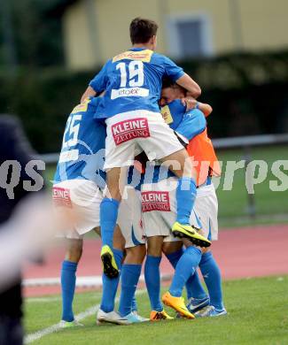 Fussball Regionalliga. VSV gegen SK Austria Klagenfurt. Torjubel VSV. Villach, 24.8.2013.
Foto: Kuess
---
pressefotos, pressefotografie, kuess, qs, qspictures, sport, bild, bilder, bilddatenbank