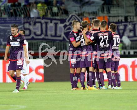 Fussball Bundesliga. RZ Pellets WAC gegen FK Austria Wien.  Jubel (Austria Wien). Wolfsberg, 24.8.2013.
Foto: Kuess

---
pressefotos, pressefotografie, kuess, qs, qspictures, sport, bild, bilder, bilddatenbank