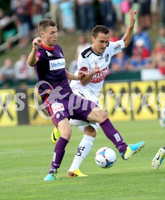 Fussball Bundesliga. RZ Pellets WAC gegen FK Austria Wien. Michael Liendl, (WAC), James Holland  (Austria Wien). Wolfsberg, 24.8.2013.
Foto: Kuess

---
pressefotos, pressefotografie, kuess, qs, qspictures, sport, bild, bilder, bilddatenbank