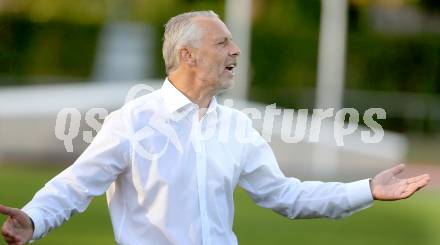 Fussball Regionalliga. VSV gegen SK Austria Klagenfurt. Trainer Peter Hrstic (VSV). Villach, 24.8.2013.
Foto: Kuess
---
pressefotos, pressefotografie, kuess, qs, qspictures, sport, bild, bilder, bilddatenbank