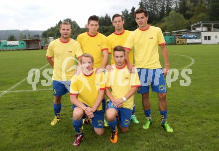 Fussball 2. Klasse D. Rene Jesse, Rene Reinwald, Nichael Preinig, Johannes Skofitsch, Peter Drobesch, Daniel Zoehrer (Sittersdorf). Sittersdorf, am 25.8.2013.
Foto: Kuess
---
pressefotos, pressefotografie, kuess, qs, qspictures, sport, bild, bilder, bilddatenbank