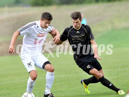 Fussball. Unterliga Ost. Koettmannsdorf gegen Gmuend. Daniel Globotschnig(Koettmannsdorf), Hannes Truskaller (Gmuend). Koettmannsdorf, 25.8.2013.
Foto: Kuess
---
pressefotos, pressefotografie, kuess, qs, qspictures, sport, bild, bilder, bilddatenbank