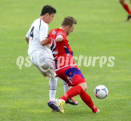 Fussball Regionalliga. WAC Amateure gegen SAK. Andreas Dlopst, (WAC),  Darijo Biscan (SAK). Wolfsberg, am 25.8.2013.
Foto: Kuess
---
pressefotos, pressefotografie, kuess, qs, qspictures, sport, bild, bilder, bilddatenbank