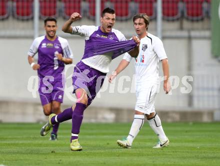 Fussball Regionalliga. SK Austria Klagenfurt gegen WAC Amateure. Torjubel Sasa Lalovic (Klagenfurt). Klagenfurt, am 30.8.2013.
Foto: Kuess
---
pressefotos, pressefotografie, kuess, qs, qspictures, sport, bild, bilder, bilddatenbank