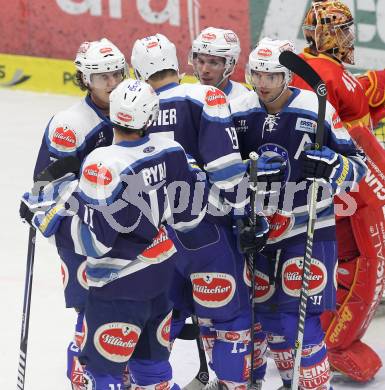 Eishockey. Testspiel. EC VSV gegen Duesseldorfer EG. Torjubel (VSV). Villach, am 30.08.2013
Foto: Kuess
---
pressefotos, pressefotografie, kuess, qs, qspictures, sport, bild, bilder, bilddatenbank