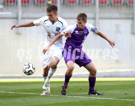 Fussball Regionalliga. SK Austria Klagenfurt gegen WAC Amateure. Patrik Eler (Klagenfurt), Maximilian Ritscher (WAC). Klagenfurt, am 30.8.2013.
Foto: Kuess
---
pressefotos, pressefotografie, kuess, qs, qspictures, sport, bild, bilder, bilddatenbank