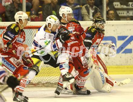 Eishockey Testspiel. KAC gegen EHC Biel. Kirk Furey (KAC), Matt Ellison (Biel). Klagenfurt, am 30.8.2013.
Foto: Kuess
---
pressefotos, pressefotografie, kuess, qs, qspictures, sport, bild, bilder, bilddatenbank