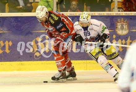 Eishockey Testspiel. KAC gegen EHC Biel. Thomas Poeck (KAC), Raphael Herburger (Biel). Klagenfurt, am 30.8.2013.
Foto: Kuess
---
pressefotos, pressefotografie, kuess, qs, qspictures, sport, bild, bilder, bilddatenbank