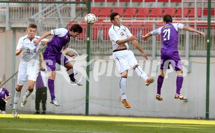 Fussball Regionalliga. SK Austria Klagenfurt gegen WAC Amateure.  Andreas Tiffner, Alexander Percher, (Klagenfurt), Maximilian Ritscher, Andreas Dlopst  (WAC). Klagenfurt, am 30.8.2013.
Foto: Kuess
---
pressefotos, pressefotografie, kuess, qs, qspictures, sport, bild, bilder, bilddatenbank